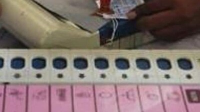 A record 2,087 out of the total 4,136 candidates contesting from 288 constituencies across Maharashtra in the 2024 assembly elections are independents. (REPRESENTATIVE PHOTO)