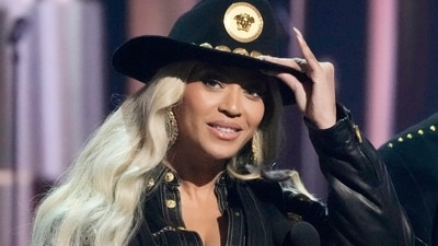 FILE - Beyonce, left, accepts the Innovator Award during the iHeartRadio Music Awards, April 1, 2024, at the Dolby Theatre in Los Angeles. (AP Photo/Chris Pizzello, File) (Chris Pizzello/Invision/AP) FILE - Beyonce, left, accepts the Innovator Award during the iHeartRadio Music Awards, April 1, 2024, at the Dolby Theatre in Los Angeles. (AP Photo/Chris Pizzello, File) (Chris Pizzello/Invision/AP)