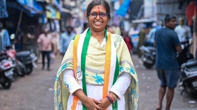 With Varsha Gaikwad being elected as the MP of Mumbai North Central during the Lok Sabha polls held earlier this year, the Congress has fielded her younger sister and ayurvedic doctor Jyoti Gaikwad for the upcoming poll. (Raju Shinde/HT Photo) With Varsha Gaikwad being elected as the MP of Mumbai North Central during the Lok Sabha polls held earlier this year, the Congress has fielded her younger sister and ayurvedic doctor Jyoti Gaikwad for the upcoming poll. (Raju Shinde/HT Photo)