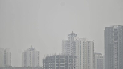 GRAP 4 guidelines: Real estate experts said that the move to ban construction work is a seasonal occurrence and has been factored in their contingency plans. (Photo for representational purposes only) (Deepak Gupta) GRAP 4 guidelines: Real estate experts said that the move to ban construction work is a seasonal occurrence and has been factored in their contingency plans. (Photo for representational purposes only) (Deepak Gupta)