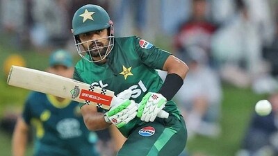 Babar Azam scored 41 off 28 against Australia in 3rd T20I Babar Azam scored 41 off 28 against Australia in 3rd T20I