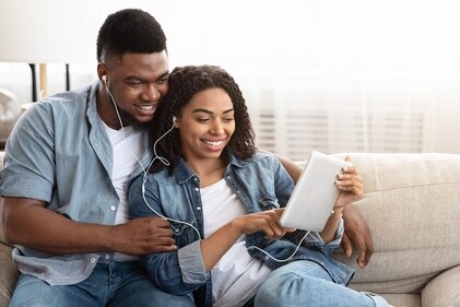Making playlist for one another is a small yet beautiful gesture of love. (Shutterstock)
