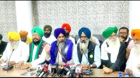 The Kisan Mazdoor Morcha and the Samyukta Kisan Morcha (non-political) met in Chandigarh on Monday to decide on the future course of action and their pending demands. (HT Photo)