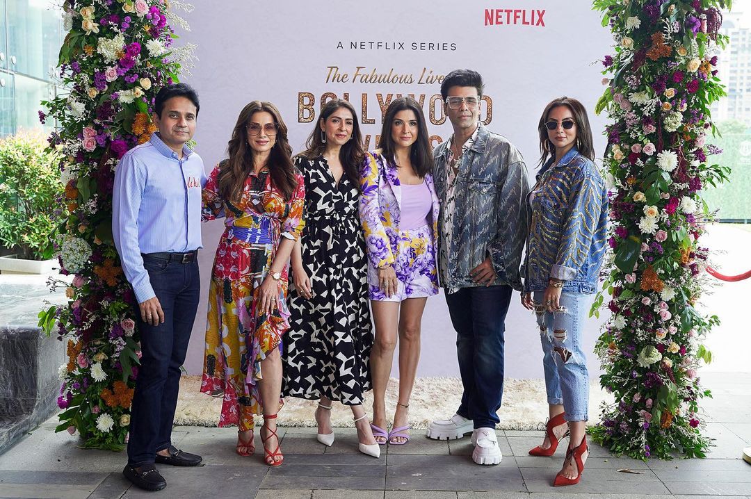 Fabulous Lives of Bollywood Wives stars Neelam Kothari, Bhavana Pandey, Maheep Kapoor and Seema Sajdeh with Karan Johar. Fabulous Lives of Bollywood Wives stars Neelam Kothari, Bhavana Pandey, Maheep Kapoor and Seema Sajdeh with Karan Johar.