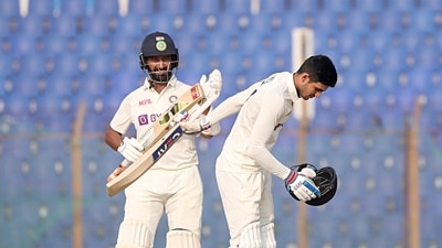 Cheteshwar Pujara and Shubman Gill during a Test match. (BCCI Twitter)