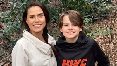 Georgia mom arrested after son, 10, walks alone less than mile from home (GoFundMe)
