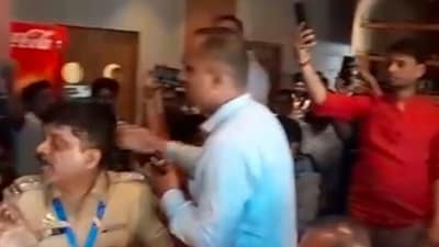 The two parties clashed at Le Vivanta in Virar East