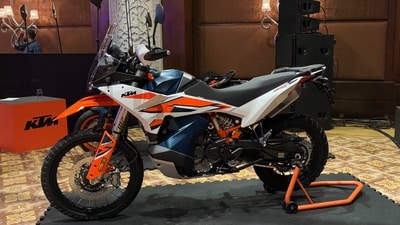 KTM 890 Adventure R comes as the Austrian motorcycle giant's most capable adventure motorcycle in India. KTM 890 Adventure R comes as the Austrian motorcycle giant's most capable adventure motorcycle in India.