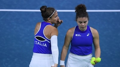 Italy's Jasmine Paolini and Italy's Sara Errani (L) (AFP) Italy's Jasmine Paolini and Italy's Sara Errani (L) (AFP)