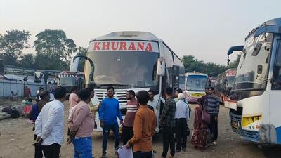 Thousands of citizens travelled to their village and hometown to cast vote for the state assembly elections on November 20. (HT) Thousands of citizens travelled to their village and hometown to cast vote for the state assembly elections on November 20. (HT)