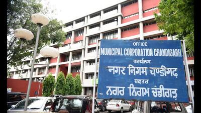 Municipal commissioner Amit Kumar on Tuesday reviewed the financial status of Chandigarh MC, including revenue and expenditure for the last five years. (HT Photo) Municipal commissioner Amit Kumar on Tuesday reviewed the financial status of Chandigarh MC, including revenue and expenditure for the last five years. (HT Photo)