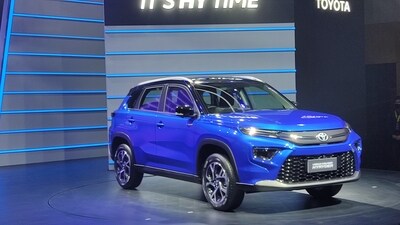 Under the hood, the Toyota Urban Cruiser Hyryder comes with a 1.5-litre petrol motor that puts out 115 hp of power and 122 Nm of torque. The engine has been paired to an e-drive or E-CVT automatic transmission box. There is also a 177.6V battery that claims to provide a mileage of over 27 kmpl Under the hood, the Toyota Urban Cruiser Hyryder comes with a 1.5-litre petrol motor that puts out 115 hp of power and 122 Nm of torque. The engine has been paired to an e-drive or E-CVT automatic transmission box. There is also a 177.6V battery that claims to provide a mileage of over 27 kmpl