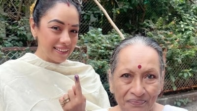 Anupama actor Rupali Ganguly shows her inked finger after casting vote. Anupama actor Rupali Ganguly shows her inked finger after casting vote.