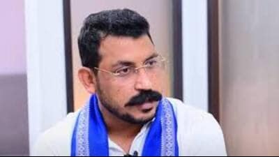 Azad criticised the judicial processes involving Azam, referring to his 10-year sentence (sourced) Azad criticised the judicial processes involving Azam, referring to his 10-year sentence (sourced)