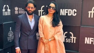 Naga Chaitanya, Sobhita Dhulipala posed for pictures on the red carpet of IFFI 2024. Naga Chaitanya, Sobhita Dhulipala posed for pictures on the red carpet of IFFI 2024.