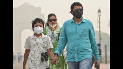 The CAQM, established with fanfare, has given us little, as the current crisis demonstrates. We see the same ideas repeated every year, mostly during peak pollution (PTI) The CAQM, established with fanfare, has given us little, as the current crisis demonstrates. We see the same ideas repeated every year, mostly during peak pollution (PTI)