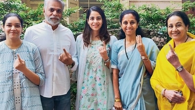 The close contest and fierce battle coupled with allegations, emotions and drama, pushed Wednesday’s polling percentage in Baramati to around 72 percent even as the final figures were not in till the time of going to press. (HT PHOTO) The close contest and fierce battle coupled with allegations, emotions and drama, pushed Wednesday’s polling percentage in Baramati to around 72 percent even as the final figures were not in till the time of going to press. (HT PHOTO)