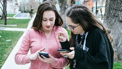 Stay Cozy and Stylish -trendy Hoodies for College Girls Stay Cozy and Stylish -trendy Hoodies for College Girls