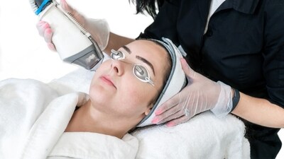 Medifacials, a new age skincare treatment claims to offers cutting-edge technology that strikes the right balance between medical products and highly advanced technology to deal with various skin issues. Medifacials, a new age skincare treatment claims to offers cutting-edge technology that strikes the right balance between medical products and highly advanced technology to deal with various skin issues.