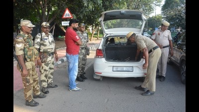 Attributing the decline in road crashes and deaths to awareness campaigns, the police said that there has been a decrease of 662 road accidents and 278 deaths in road accidents in the last 10 months compared to the previous year. (HT File/ Representational image) Attributing the decline in road crashes and deaths to awareness campaigns, the police said that there has been a decrease of 662 road accidents and 278 deaths in road accidents in the last 10 months compared to the previous year. (HT File/ Representational image)