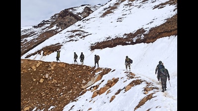 Border Security Force personnel intensified patrolling in snow in North Kashmir's Keran sector in Kupwara. (ANI) Border Security Force personnel intensified patrolling in snow in North Kashmir's Keran sector in Kupwara. (ANI)