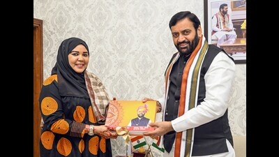 Haryana Chief Minister Nayab Singh Saini felicitates the High Commissioner of Tanzania to India Anisa Kapufi Mbega on accepting the invitation to the International Gita Mahotsav, in Chandigarh on Friday. (ANI) Haryana Chief Minister Nayab Singh Saini felicitates the High Commissioner of Tanzania to India Anisa Kapufi Mbega on accepting the invitation to the International Gita Mahotsav, in Chandigarh on Friday. (ANI)