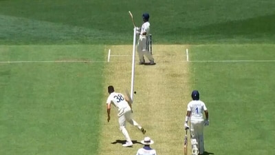 Josh Hazlewood was dismissed Virat Kohli with a snorter of a delivery Josh Hazlewood was dismissed Virat Kohli with a snorter of a delivery