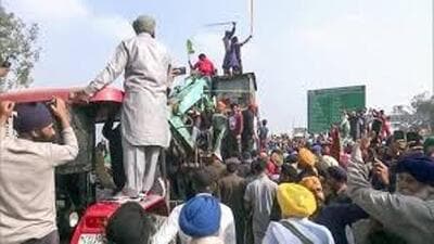 The Haryana government had time and again been reiterating that they won’t allow farmers to proceed on tractor trailers. (HT File) The Haryana government had time and again been reiterating that they won’t allow farmers to proceed on tractor trailers. (HT File)