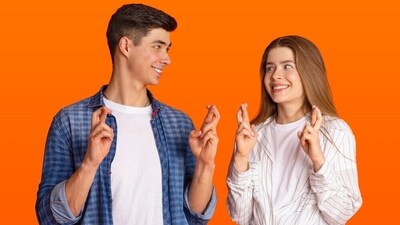 Fingers crossed, some simple superstitions may even help find confidence. (Shutterstock) Fingers crossed, some simple superstitions may even help find confidence. (Shutterstock)