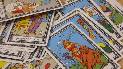 Read your daily tarot prediction for November 22, 2024. (Pixabay)