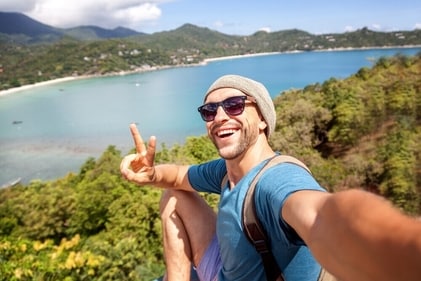 Being single is a deserving break from the relationship scars. (Shutterstock)