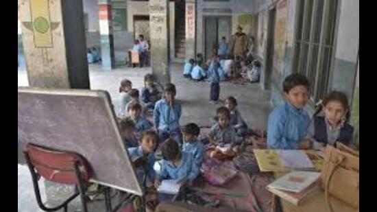 Payal MLA Manwinder Singh Giaspura and additional deputy commissioner (ADC rural development) Dr Harjinder Singh Bedi urged officers to enrol all out-of-school children in schools as soon as possible. (HT file photo for representation)