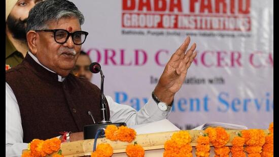 Punjab governor Gulab Chand Kataria at the cancer care camp at Deon village in Bathinda on Friday. (HT Photo)