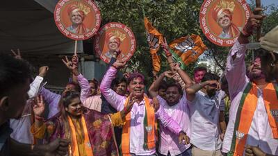 BJP workers celebrate the party’s victory in Mumbai on Saturday. (HT Photo) BJP workers celebrate the party’s victory in Mumbai on Saturday. (HT Photo)