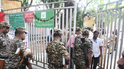 Maharashtra election: Security personnel entering a counting center in Pune. (File) Maharashtra election: Security personnel entering a counting center in Pune. (File)