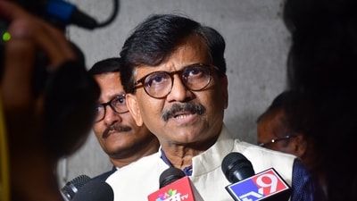 Shiv Sena (UBT) leader Sanjay Raut addressing media outside Saamana office, in Mumbai (File photo by Bhushan Koyande/HT)