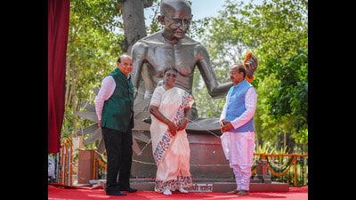 LG VK Saxena (HT Archive)