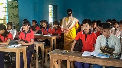 Director L Nandakumar of Directorate of Education (Schools), Manipur on Sunday said that normal classes will resume for all schools of the state government, government Aided, Private and Central schools from the 25th November 2024(Monday)onwards. (Representative image/HT file image) Director L Nandakumar of Directorate of Education (Schools), Manipur on Sunday said that normal classes will resume for all schools of the state government, government Aided, Private and Central schools from the 25th November 2024(Monday)onwards. (Representative image/HT file image)