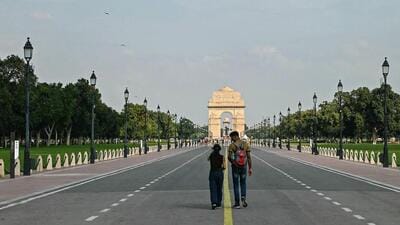 There will be 10 diversion points to block traffic flow towards India Gate. (AFP) There will be 10 diversion points to block traffic flow towards India Gate. (AFP)