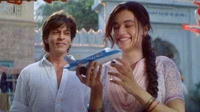 Taapsee Pannu says she was 'relaxing' ahead of Dunki because the pressure was on Shah Rukh Khan Taapsee Pannu says she was 'relaxing' ahead of Dunki because the pressure was on Shah Rukh Khan