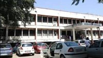 It is mandatory for every citizen who rides a bike or drives a car to have a proper driving license for which the learning license test department has been set up at the Sangamwadi RTO and the permanent license test department at the sensor-based track of the Institute of Driving Training and Research (IDTR). (REPRESENTATIVE PHOTO) It is mandatory for every citizen who rides a bike or drives a car to have a proper driving license for which the learning license test department has been set up at the Sangamwadi RTO and the permanent license test department at the sensor-based track of the Institute of Driving Training and Research (IDTR). (REPRESENTATIVE PHOTO)