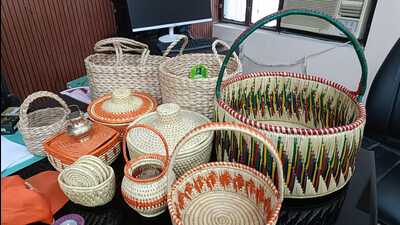 The metal containers and Moonj grass baskets in which the Triveni’s water would be sold (HT Photo) The metal containers and Moonj grass baskets in which the Triveni’s water would be sold (HT Photo)