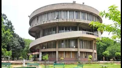 The plea from advocate Vaibhav Vats says the elections were due as the existing term of the senate expired on October 31. (HT File) The plea from advocate Vaibhav Vats says the elections were due as the existing term of the senate expired on October 31. (HT File)