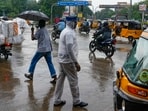 The weather department has issued a red alert for Mayiladuthurai, Karaikal, Thiruvarur, and Nagapattinam. Several other districts are under orange alert. The weather department has issued a red alert for Mayiladuthurai, Karaikal, Thiruvarur, and Nagapattinam. Several other districts are under orange alert.