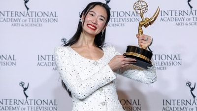 Actor Chutimon Chuengcharoensukying posed with the Emmy for Best Performance by an Actress at the 52nd International Emmy Awards. She wore a white outfit to the event. Actor Chutimon Chuengcharoensukying posed with the Emmy for Best Performance by an Actress at the 52nd International Emmy Awards. She wore a white outfit to the event.