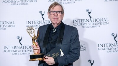 Actor Timothy Spall poses with the Emmy for Best Performance by an Actor at the 52nd International Emmy Awards at the New York Hilton Midtown. Actor Timothy Spall poses with the Emmy for Best Performance by an Actor at the 52nd International Emmy Awards at the New York Hilton Midtown.