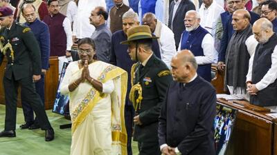 Barring lawmakers from the Samajwadi Party, leaders from across the political spectrum were present for the Prez’s address. (PTI photo) Barring lawmakers from the Samajwadi Party, leaders from across the political spectrum were present for the Prez’s address. (PTI photo)