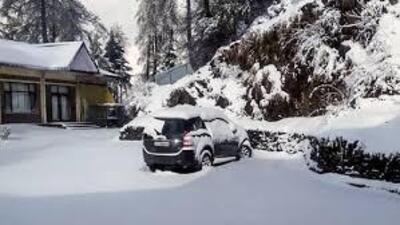 DC Anupam Kashyap said that all departments should ensure active participation with quick response so that no one faces any disturbance or trouble during snowfall. (HT photo for representation) DC Anupam Kashyap said that all departments should ensure active participation with quick response so that no one faces any disturbance or trouble during snowfall. (HT photo for representation)