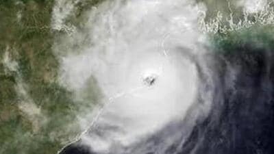 Heavy to very heavy rainfall is likely at a few places with extremely heavy rainfall at isolated places over TN on Nov 27. (Representative file photo) Heavy to very heavy rainfall is likely at a few places with extremely heavy rainfall at isolated places over TN on Nov 27. (Representative file photo)