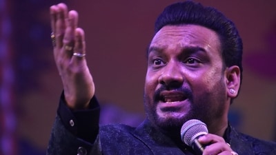 Master Saleem during his performance at Deshaj in Lucknow (Deepak Gupta/HT) Master Saleem during his performance at Deshaj in Lucknow (Deepak Gupta/HT)